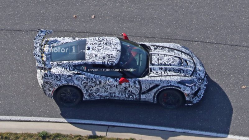 2018-chevy-corvette-zr1-spy-photo-crankshaft-9