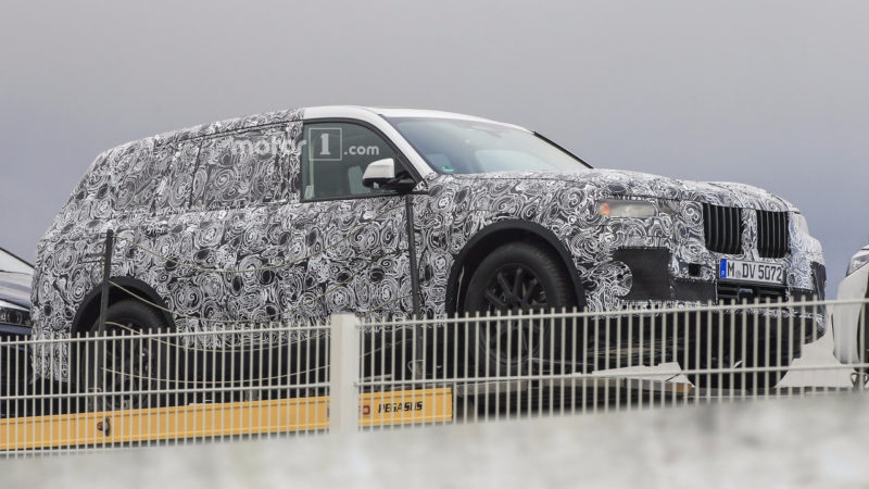 2019-bmw-x7-spy-photo-crankshaft-1