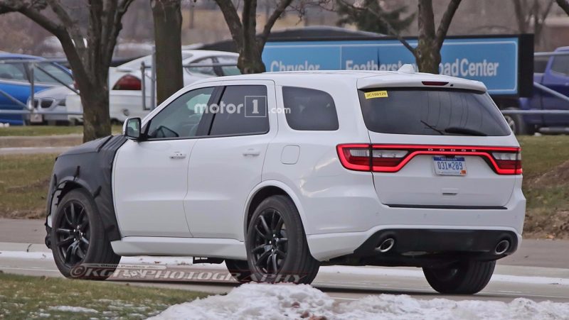 possible-dodge-durango-hellcat-spy-photo-crankshaft-4