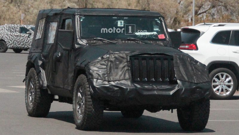 2018-jeep-wrangler-spy-shots-crankshaft (2)