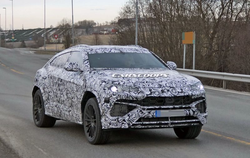 Lamborghini-Urus-2