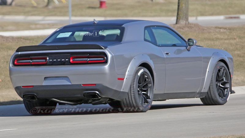 dodge-challenger-demon-spy-shots-crankshaft (10)