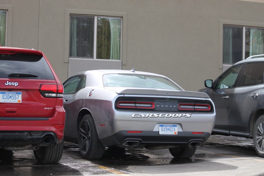 2018-Dodge-Challenger-Demon-17