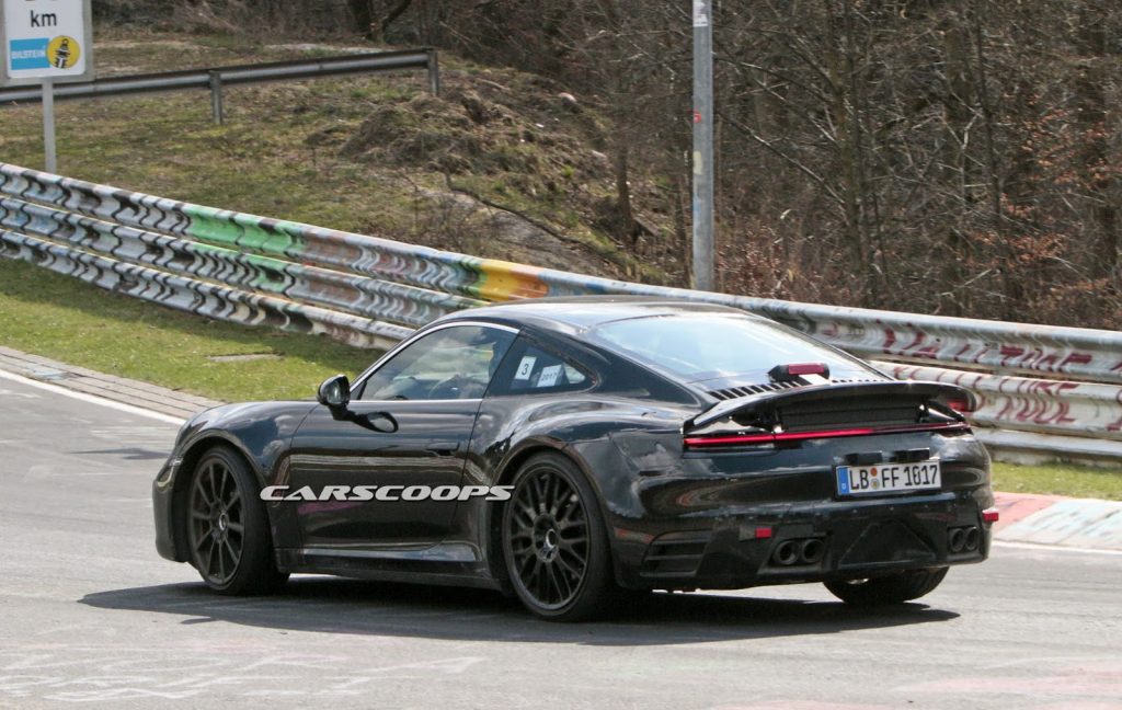 2019-Porsche-911-Ring-8