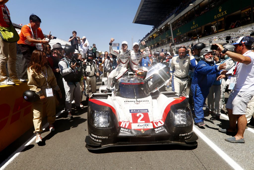 Porsche LMP Team: Brendon Hartley, Timo Bernhard, Earl Bamber (l-r)