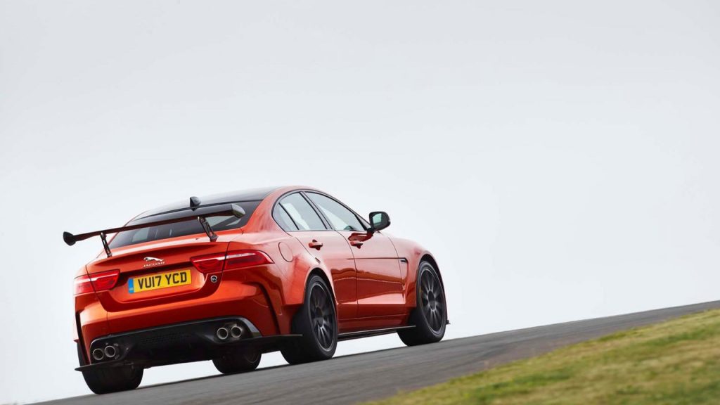 NEW JAGUAR XE SV PROJECT 8 (2)