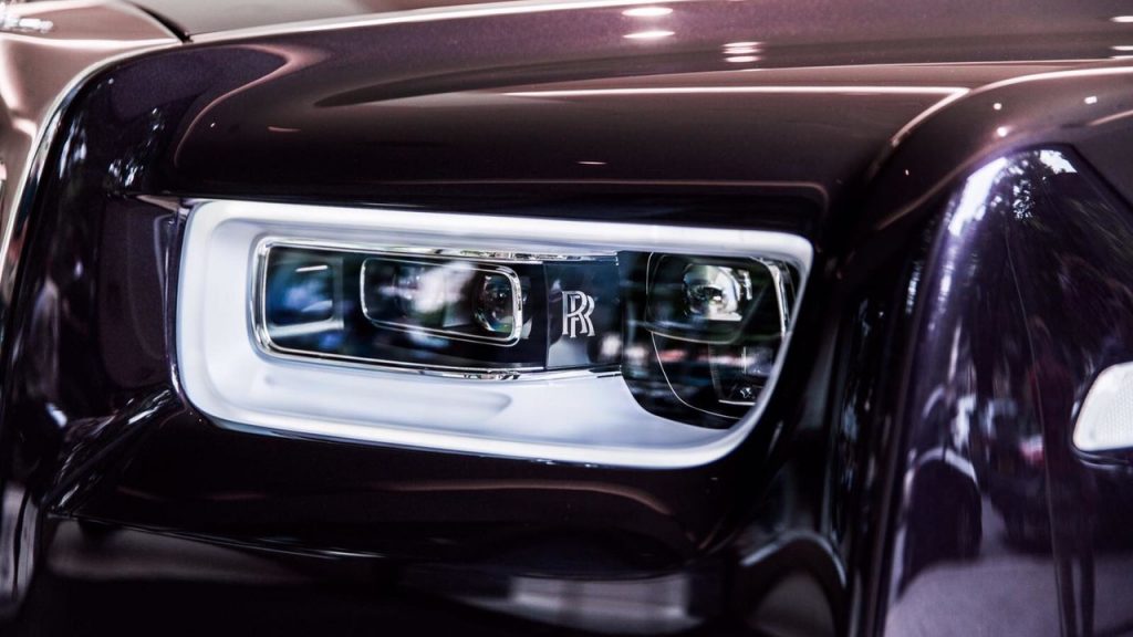 rolls-royce-phantom-on-display-for-first-time (1)