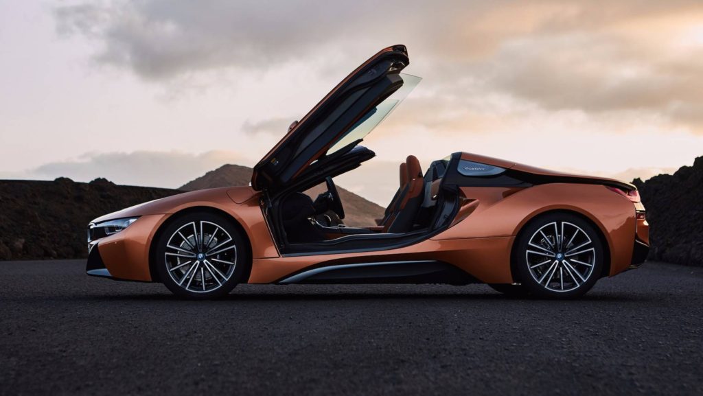 2019-bmw-i8-roadster (5)