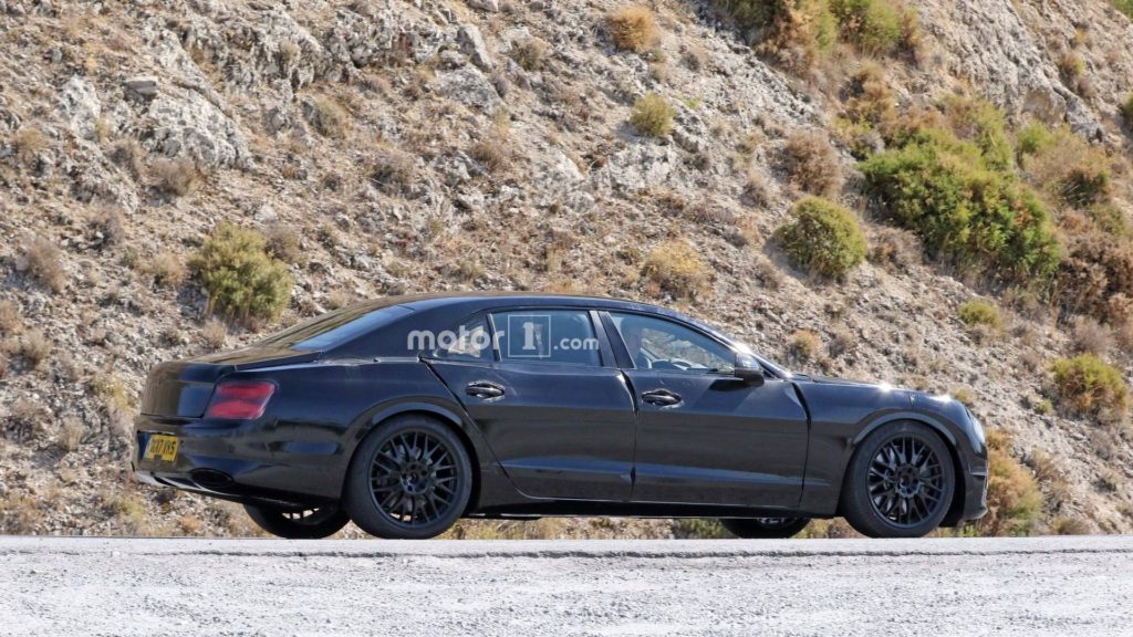 new-bentley-flying-spur-spy-photo (8)